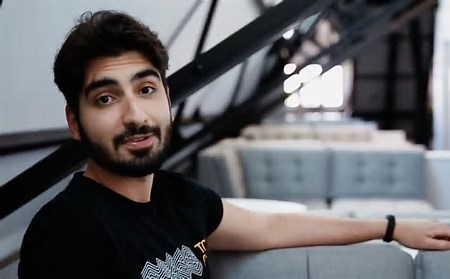 Do&gbreve;ukan G&uuml;nayd&imath;n