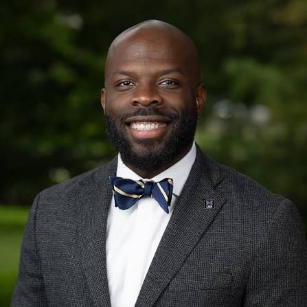 98 Bc07 D6 B663 40 E5 93 B4 3896265 Aa105