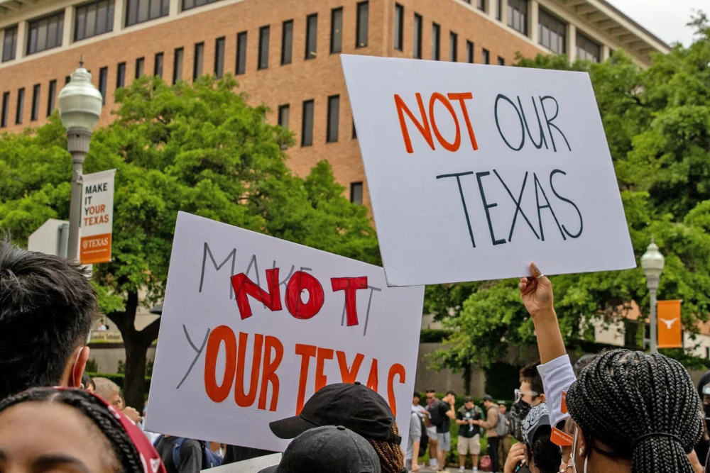 28 E2 C9 C2 1 Ecf 4 Bee 8 D40 C305 D4 Aa4 Fa2