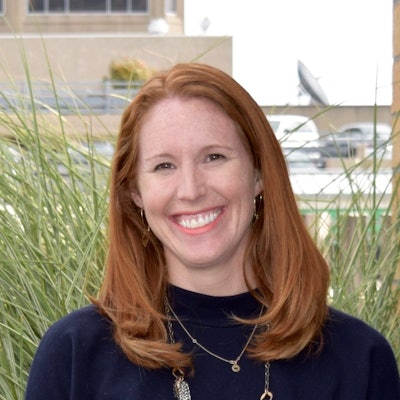 Dr. Elizabeth Meza