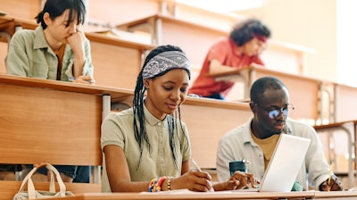 Snapshot Undocumented College Students