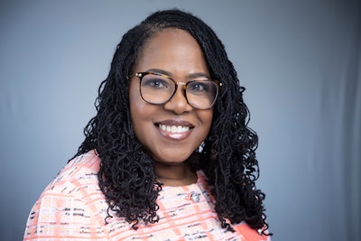 Dr Joyce Ester Select 1