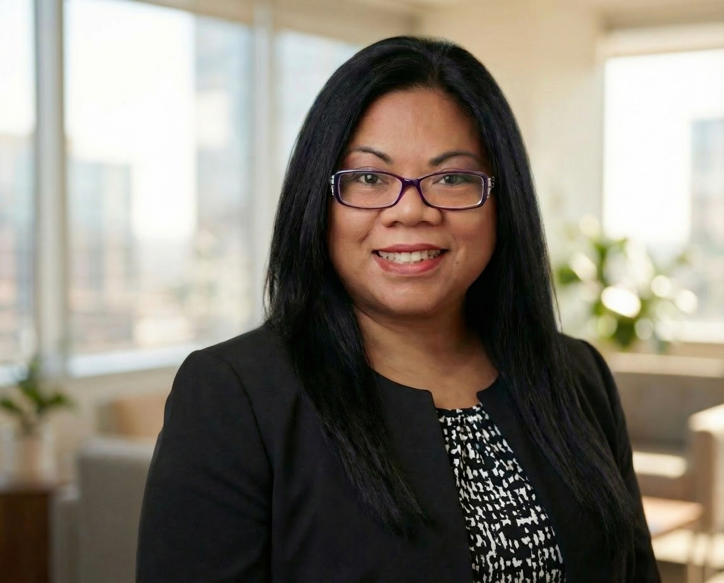 Dr. Emelyn dela Pe&ntilde;a