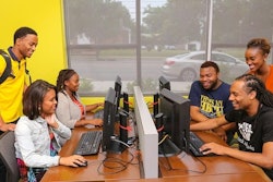 Jcs Students Studying800 800x450 622bfc7cc1c81