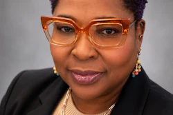 Monique Oates Head Shot